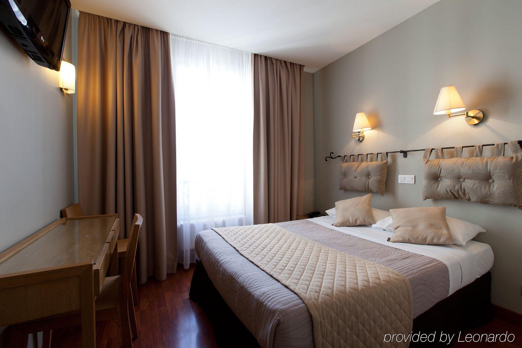 Cosmotel Hotel Paris Luaran gambar
