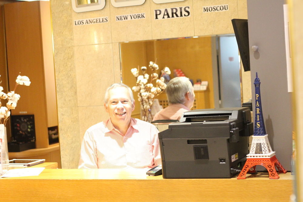 Cosmotel Hotel Paris Luaran gambar