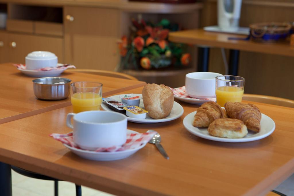 Cosmotel Hotel Paris Luaran gambar